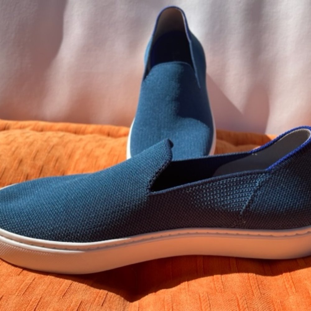 Rothy's Slip on Sneakers in Teal size 7